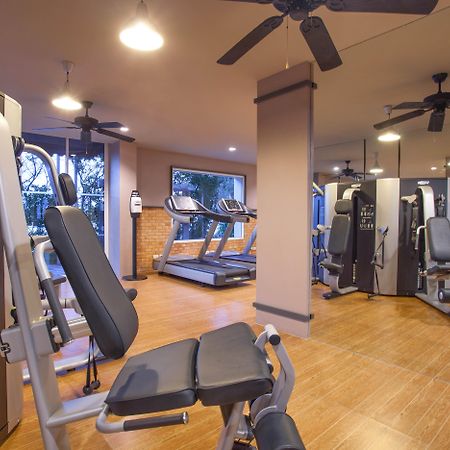 Zenmaya Oceanfront Phuket, Trademark Collection By Wyndham Patong Exterior foto The gym at the hotel