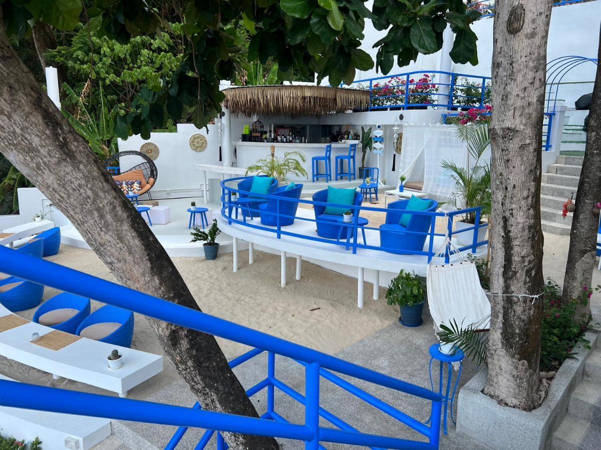 Zenmaya Oceanfront Phuket, Trademark Collection By Wyndham Patong Exterior foto The Blue Bar