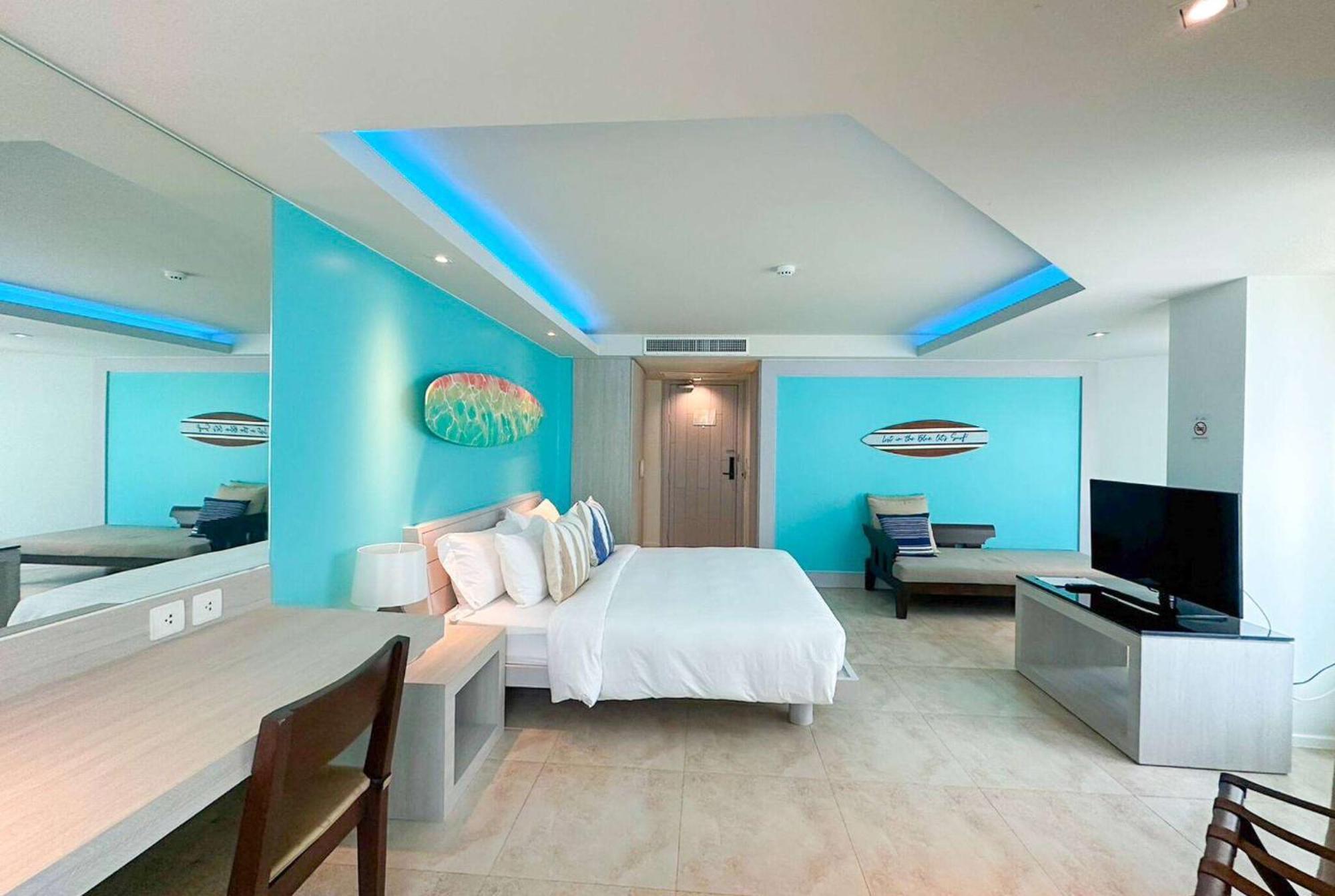 Zenmaya Oceanfront Phuket, Trademark Collection By Wyndham Patong Exterior foto