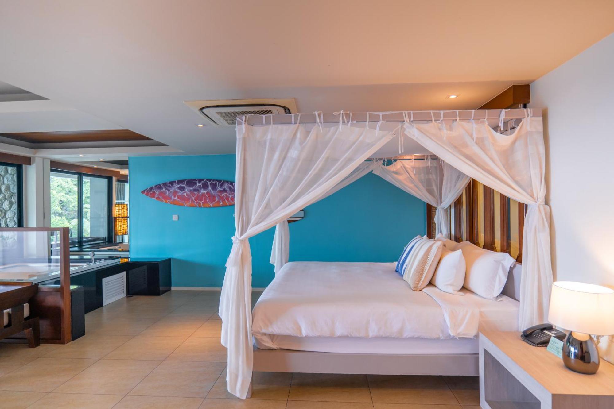 Zenmaya Oceanfront Phuket, Trademark Collection By Wyndham Patong Exterior foto